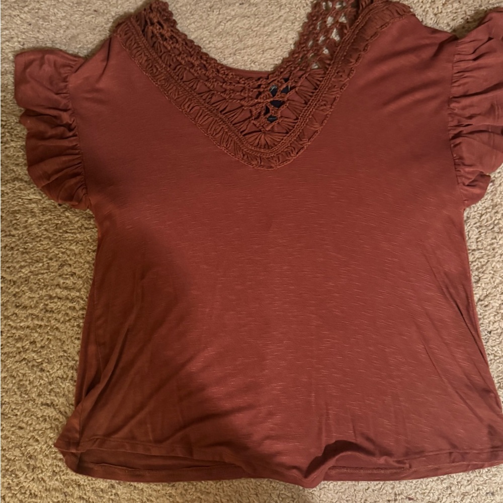 shirt - Picture 2 of 3